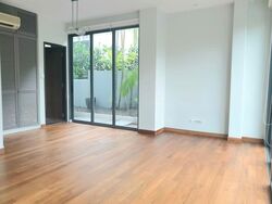 Bishopsgate (D10), Detached #578613291